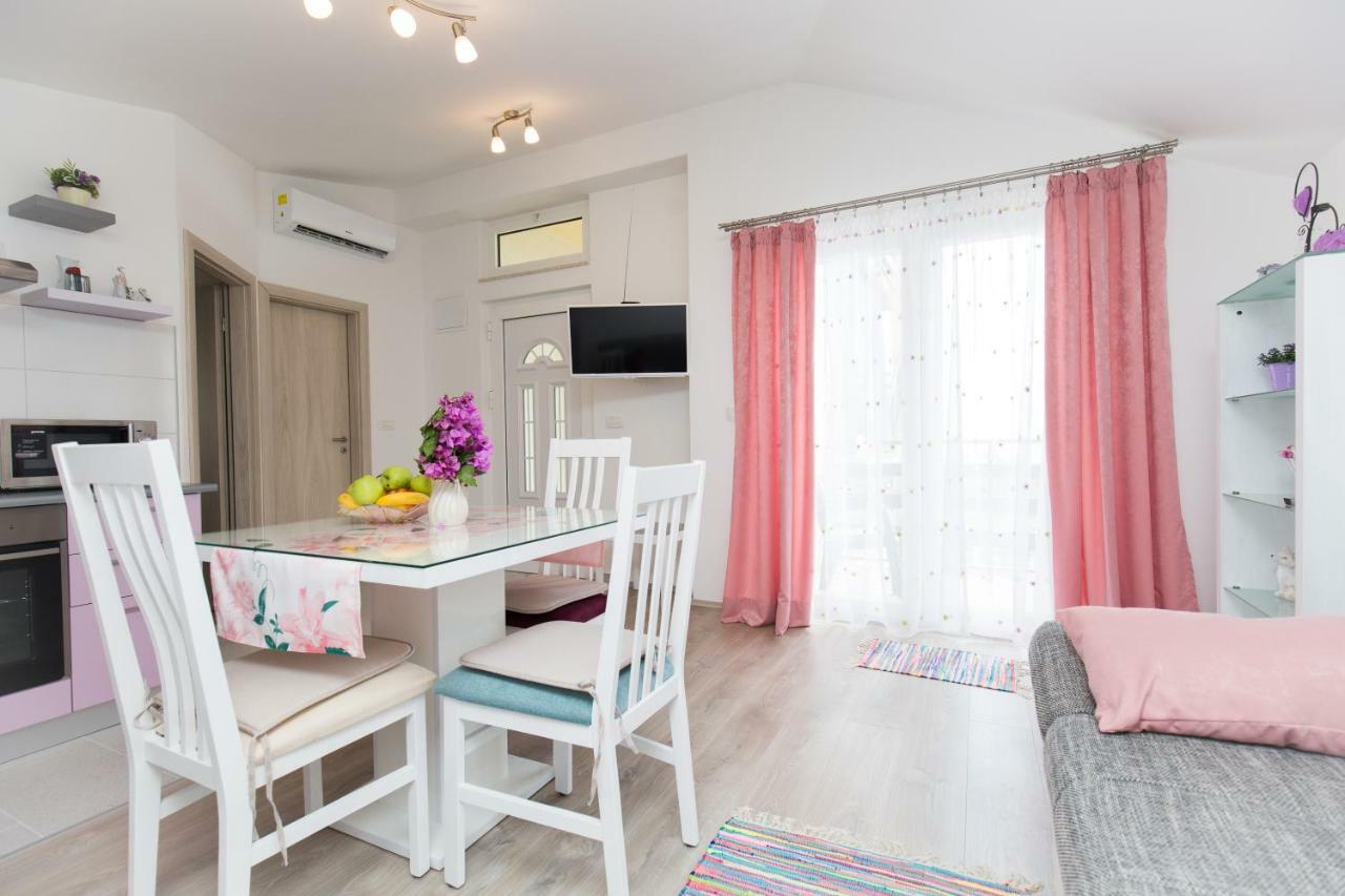 Apartment Paula Podstrana Kültér fotó